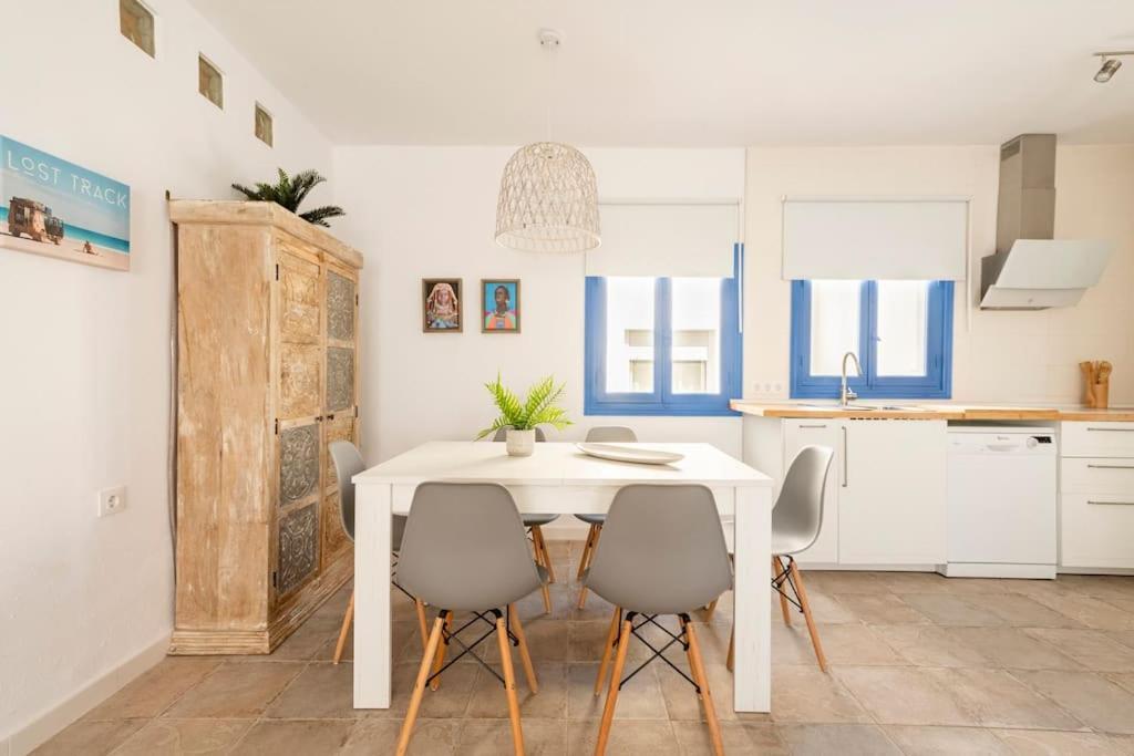 Ferienwohnung Espectacular Casa Muy Luminosa Con Azotea Conil De La Frontera Exterior foto